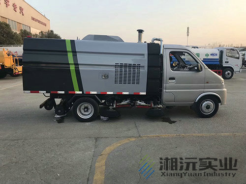 常德湘沅實(shí)業(yè)有限公司,常德垂直垃圾壓縮站,地埋式垃圾壓縮站,電動(dòng)人力斗車(chē),電動(dòng)三輪高壓清運車(chē),電動(dòng)助力拉車(chē)